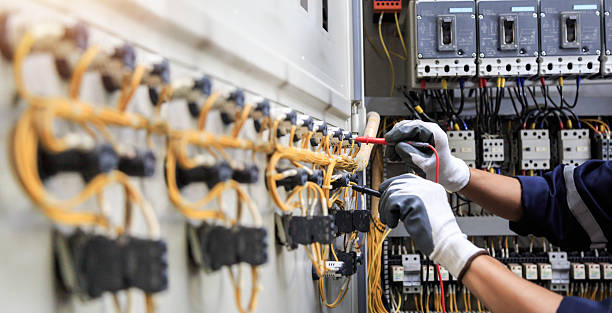 Professional Electrician technician working in South Laurel, MD